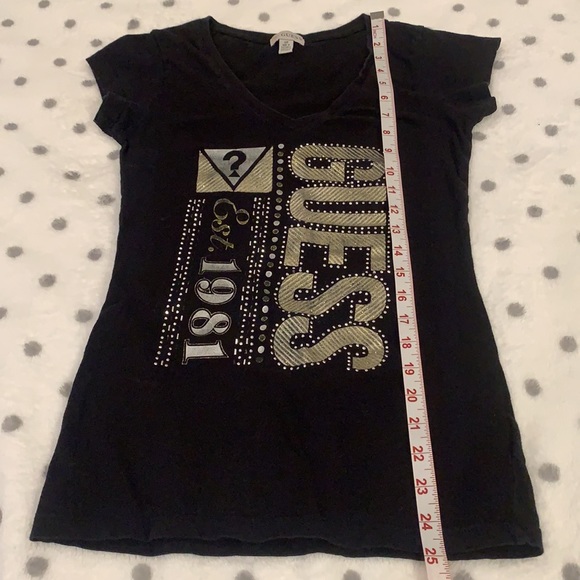 Vintage guess fitted v neck t shirt - Picture 6 of 7